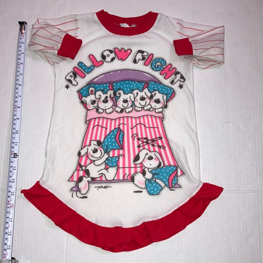Vintage girls nightgown Made in USA Size 2T